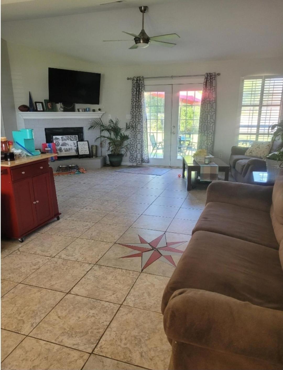 Bedroom Four Minutes From Beach Pensacola Luaran gambar