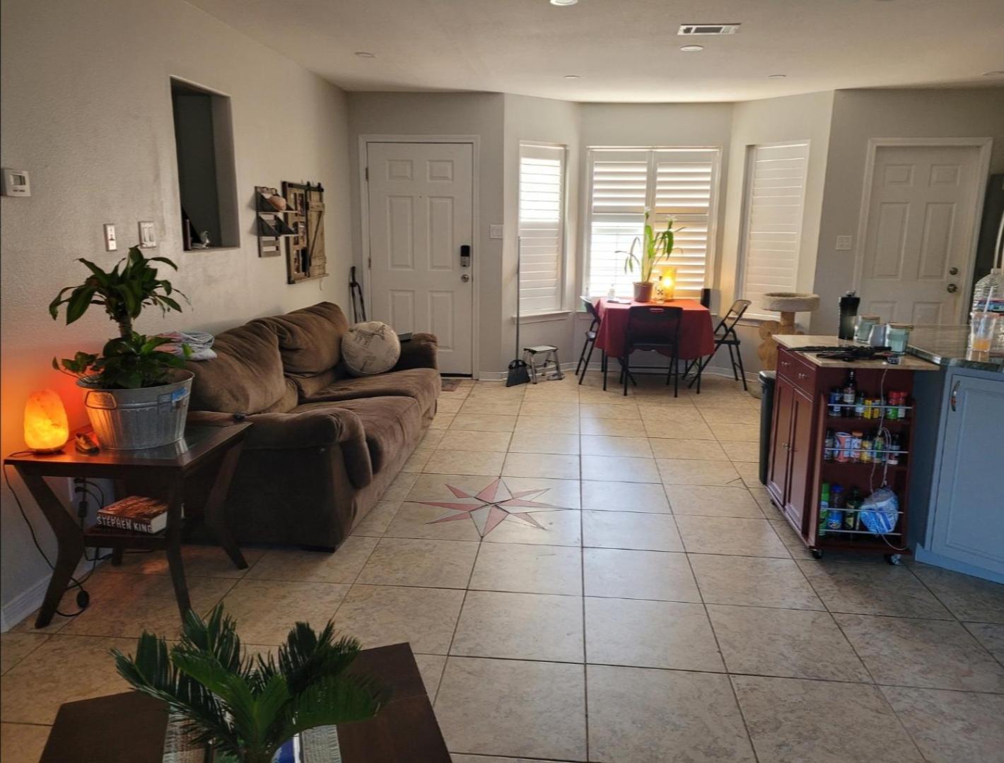 Bedroom Four Minutes From Beach Pensacola Luaran gambar